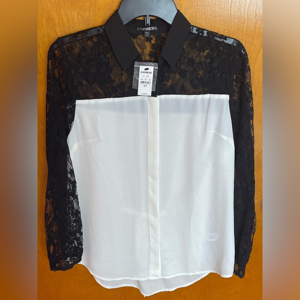 NEW Express Sheer White Blouse with Black Lacey Sleeves! Perfect 💗 Women’s S/P